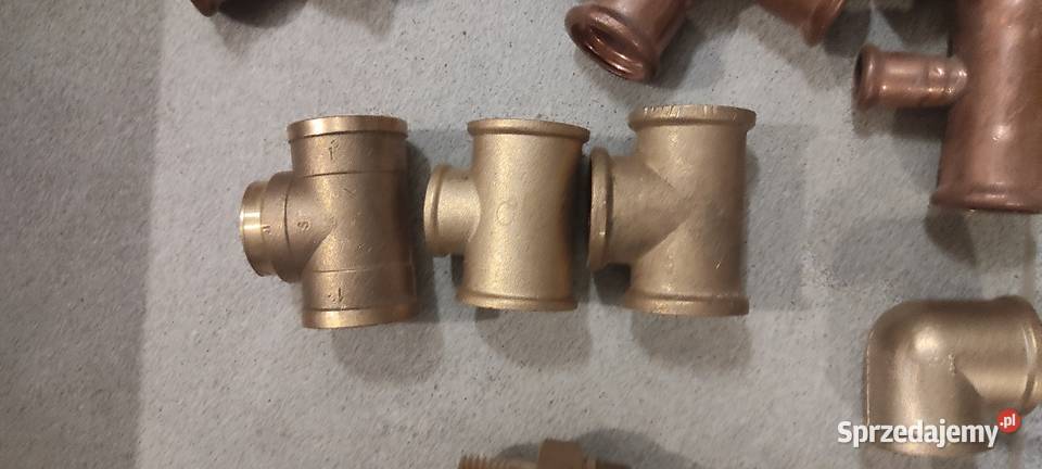 Kształtki kolana trójniki zaciskowe Bidziny sprzedam