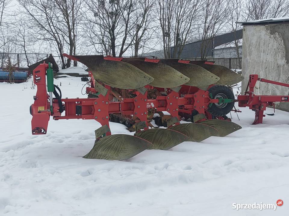 Pług obracalny AGROMASZ 4 Pługi Żółkiewka-Osada