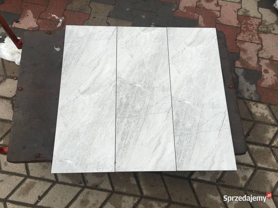 Glazura płytka ścienna estilo gris 25x70 firmy