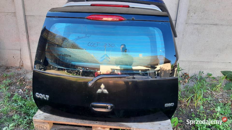 klapa mitsubishi colt VI z30 CZARNA 3 i 5 drzwi sprzedam