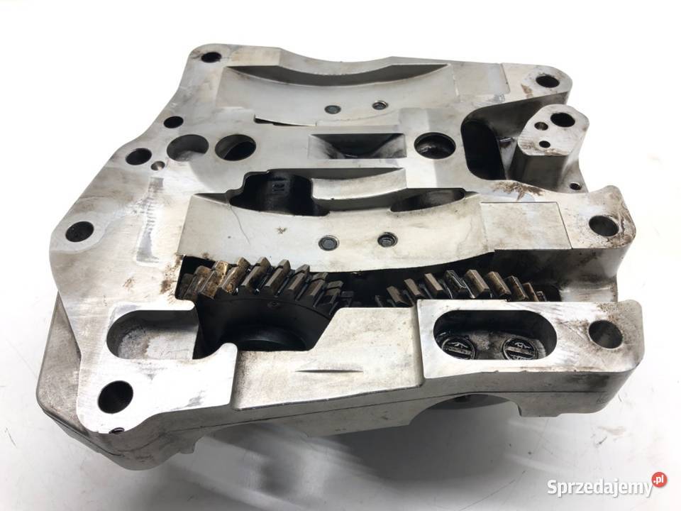 POMPA OLEJU TOYOTA COROLLA E13 2ADFTV 22 136 sprzedam