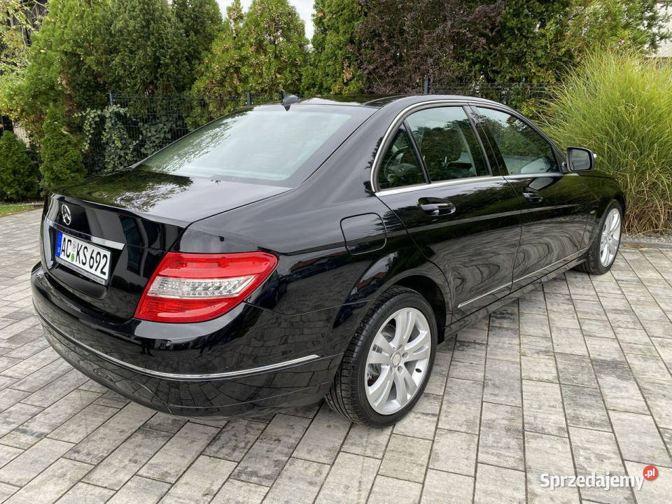 Mercedes C 180 zadbana 100 oryginalny przebieg garażowany