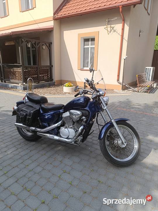 Honda shadow vt 600 benzyna Poledno