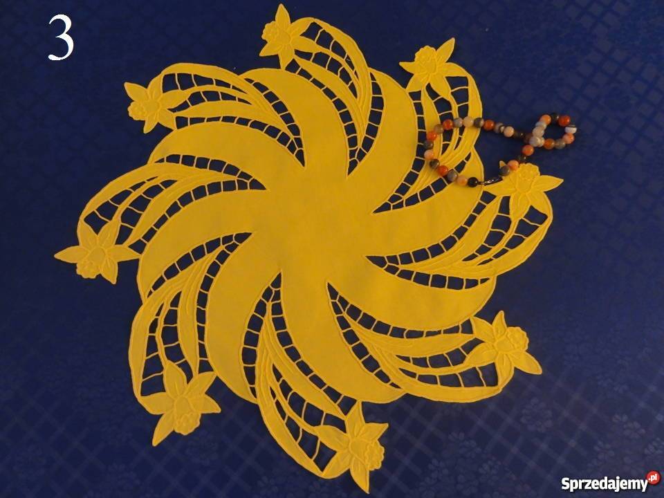 Serwetki kolorowe żółte wyszywane haft Richelieu Lublin