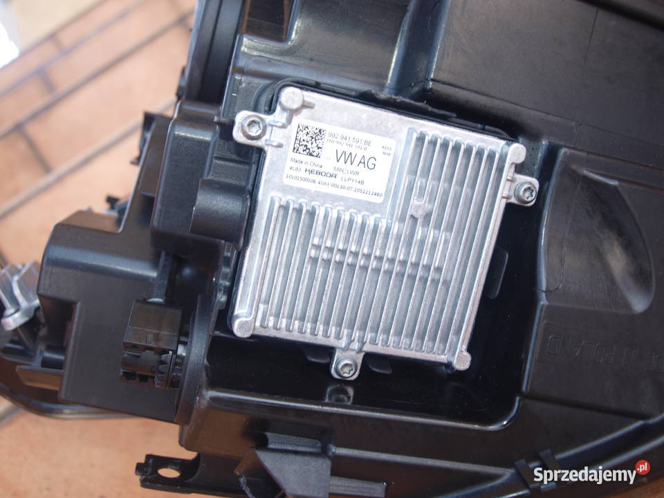 VW Golf 8 VIII lampa lewa przód LED kompletna Kalisz
