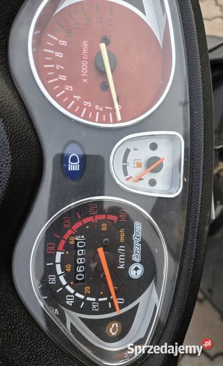 Skuter 125 Barton Falcon Hyżne