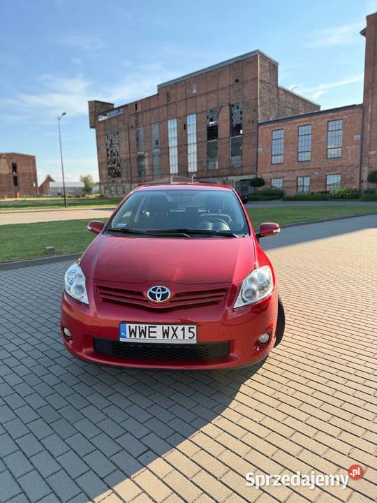Toyota Auris 16 benzyna 132KM Auris Węgrów