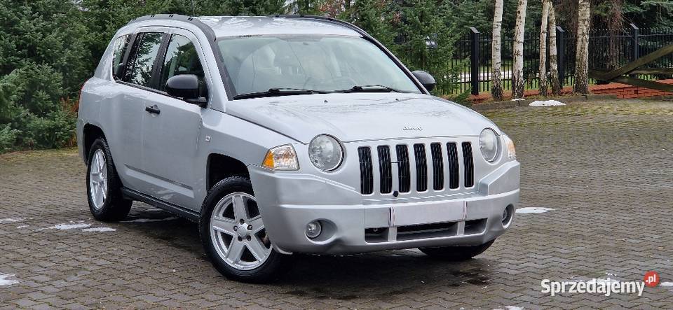 JEEP COMPASS 24i 4x4 167 serwis prosto z granicy Zwoleń