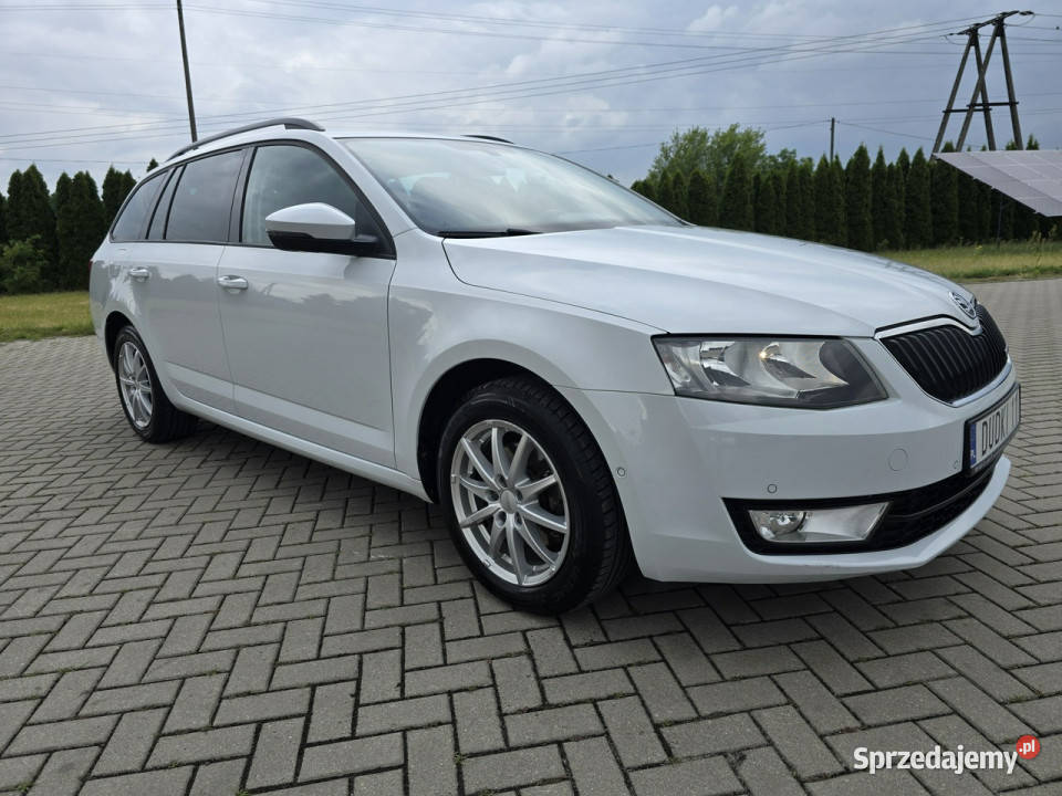 koda Octavia 16TDI SerwisNavigacjaKlimatr 2 244000km