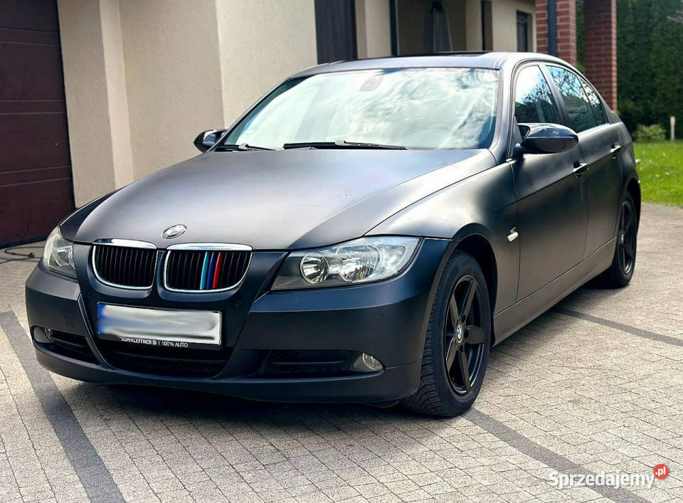 BMW 320 BMW 320i e90 150 Sedan Czarny Mat 2xPDC
