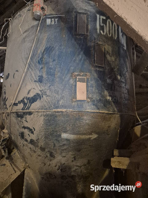 Mieszalnik pasz nieuszkodzony Bartne sprzedam