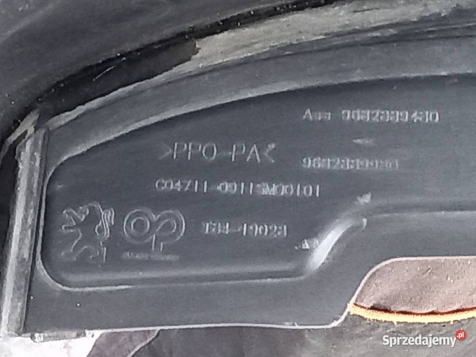 PEUGEOT 3008 I 11r błotnik lewy przód osobowe świętokrzyskie