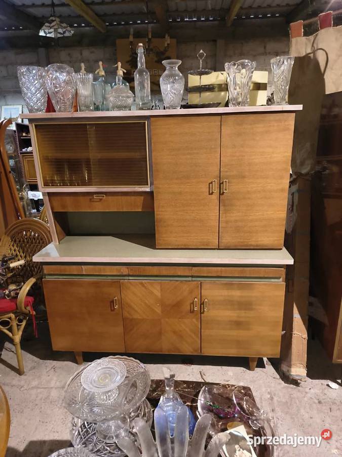 Sprzedam oryginalny kredens kuchenny w stylu PRL sprzedam