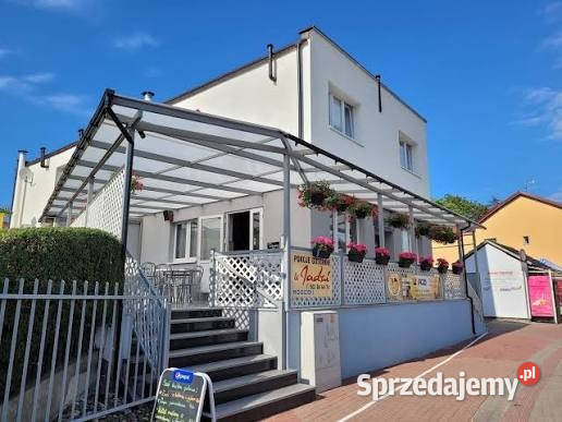 Bydynek gastronomiczny z pokojami Rowy 340m2