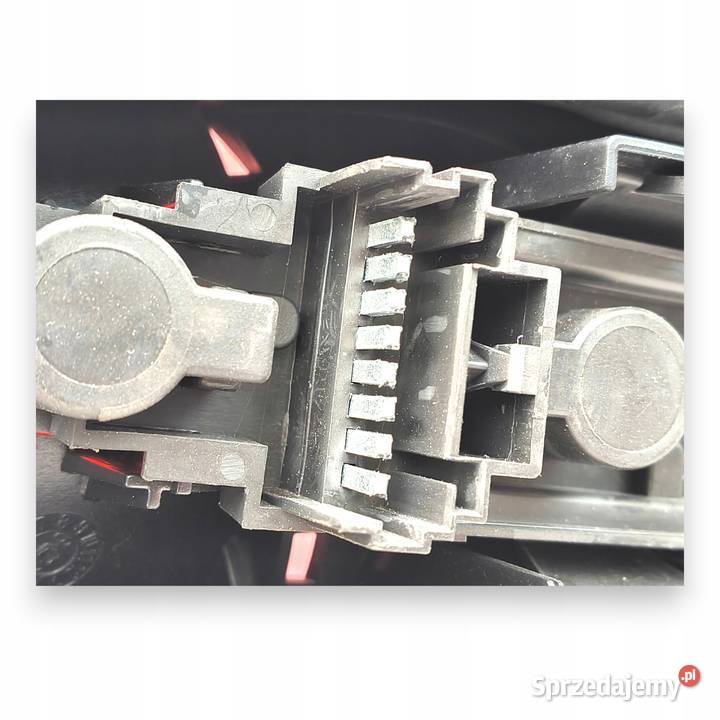 LAMPA PRAWA Renault Laguna I kombi LIFT 19982001 osobowe Chełm