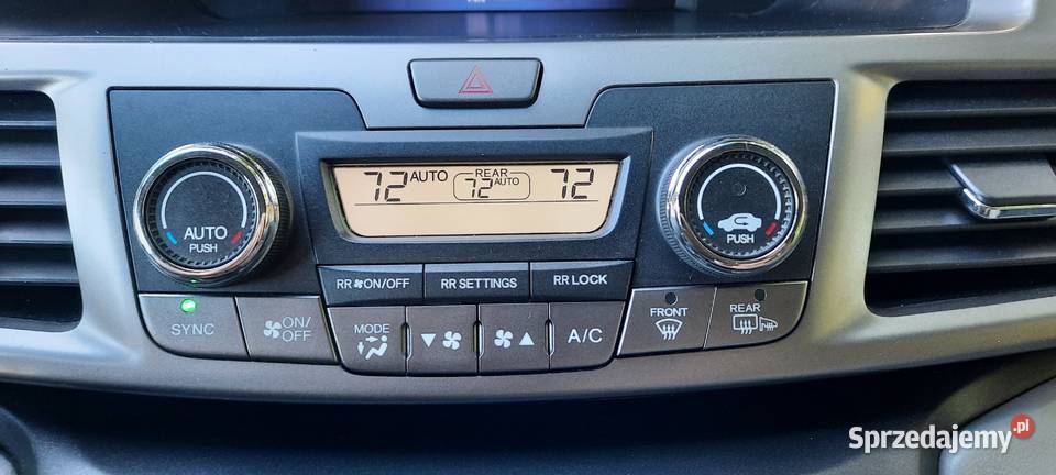 Zadbana Honda Odyssey Special Edition 2016 lakier metallic mazowieckie sprzedam