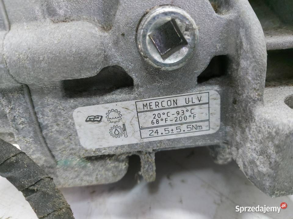 Ford Mustang MachE Silnik elektryczny 4x4 tył