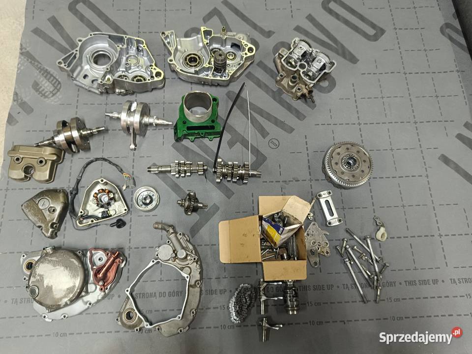 posiadam dużo części do kawasaki kxf i Suzuki lubelskie Chełm sprzedam