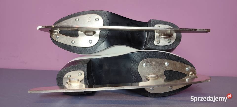 Łyżwy figurowe rozmiar 38 wkładka 248 11 Jasień