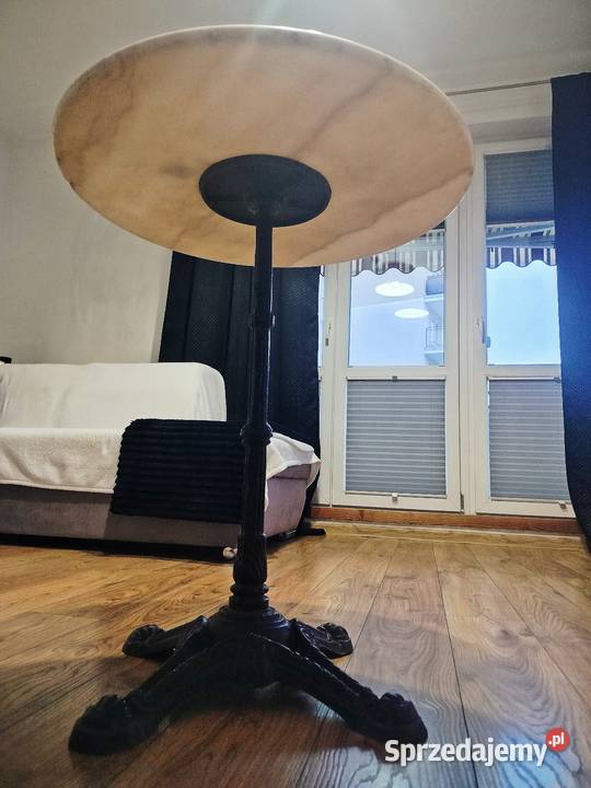 Stolik z marmurowym blatem i żeliwną nogą styl 60cm Tczew