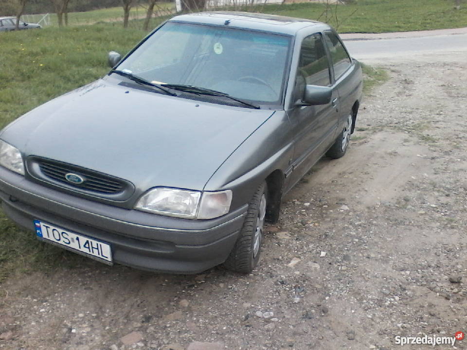 Ford Escort 14 benz gaz Zarejestrowany w Polsce świętokrzyskie Ostrowiec Świętokrzyski