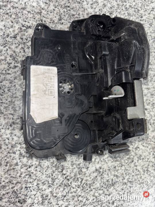 Zamek drzwi bmw e90 lewy tył Części samochodowe Bydgoszcz sprzedam