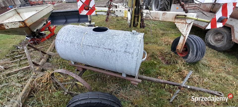 Beczki do wody ciągane na kołach Puńsk