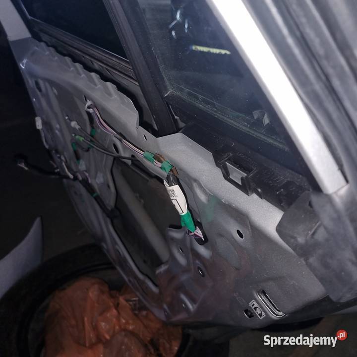 Drzwi prawe tyl Toyota corolla e21 kolor 1f7 Warszawa