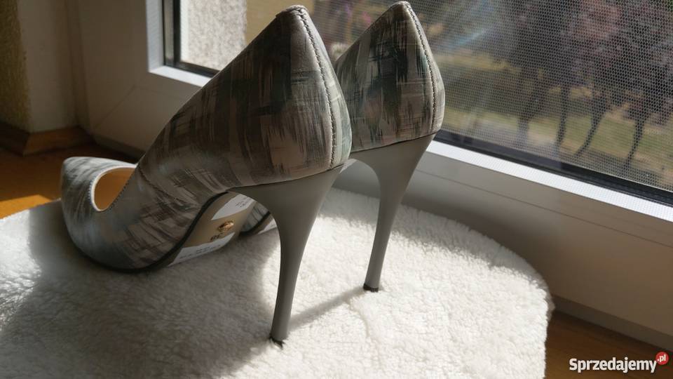 Eleganckie szpilkiczółenka naturalna skóra śląskie Częstochowa