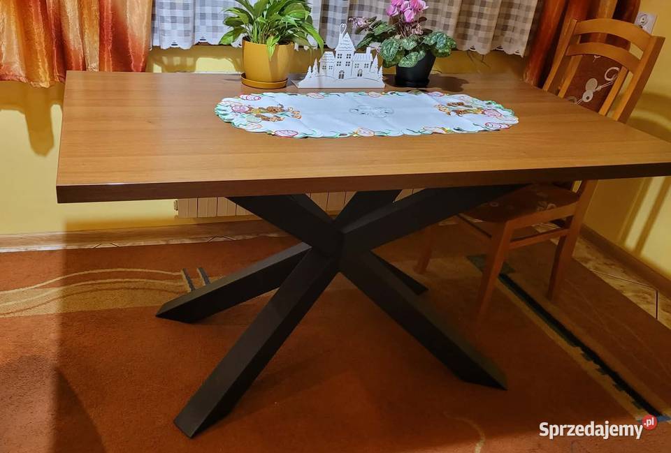 Stół pająk loft metalowy malowany proszkowo z Stoły Mielec