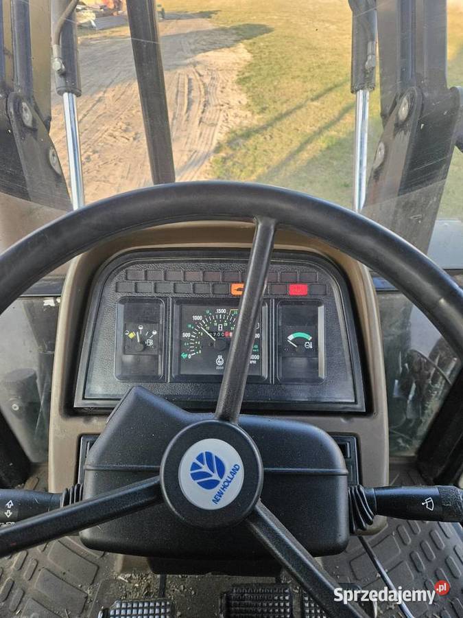 Ciągnik rolniczy holland L85 z turem mazowieckie Wólka Somiankowska
