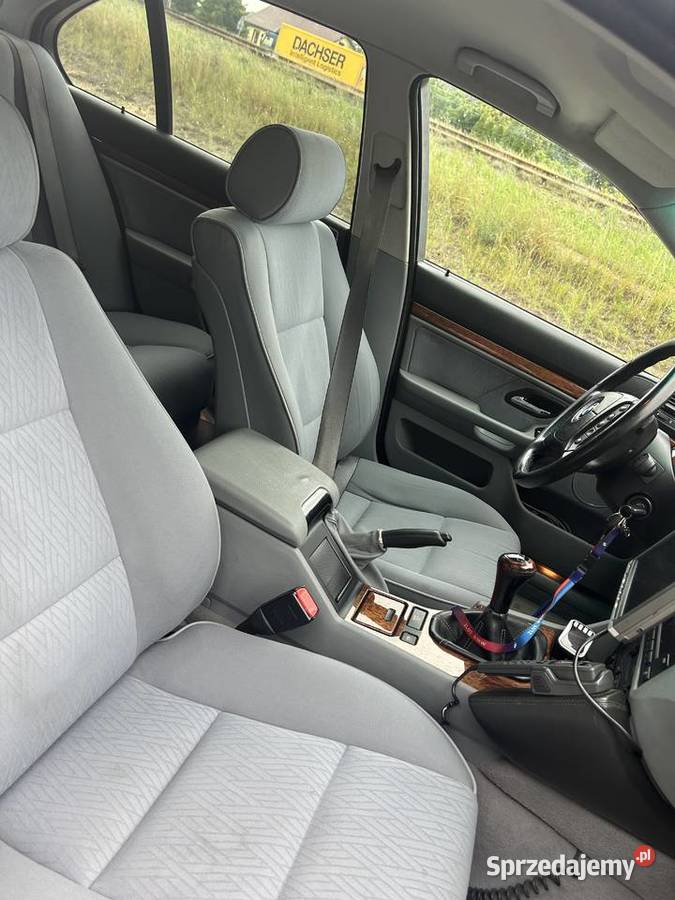 Sprzedam ciekawa e39 309000km Seria 5 Skępe