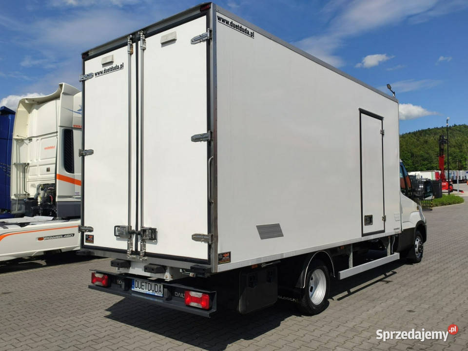 Iveco Daily 50C15 V Izoterma 10Palet Drzwi wielofunkcyjna kierownica Widełki