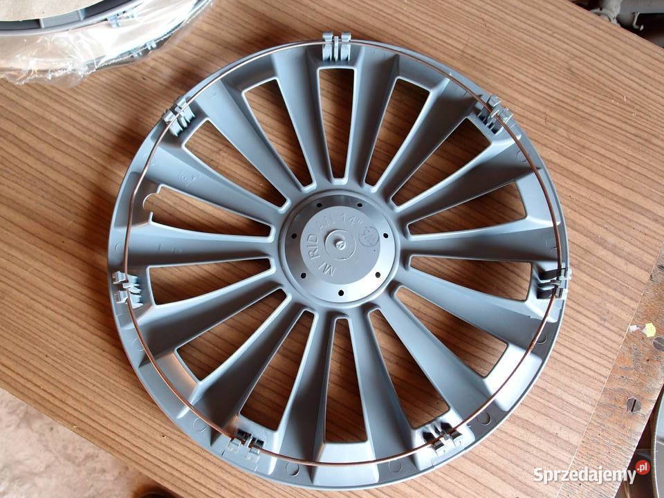 Felgi 15 1 i 14 3 kołpaki 14 15 4 Ford Focus 12 łódzkie Łódź