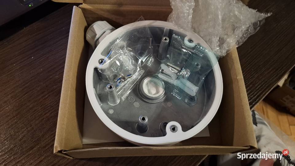 Puszka montażowa uchwyt kamery Hikvision Warszawa