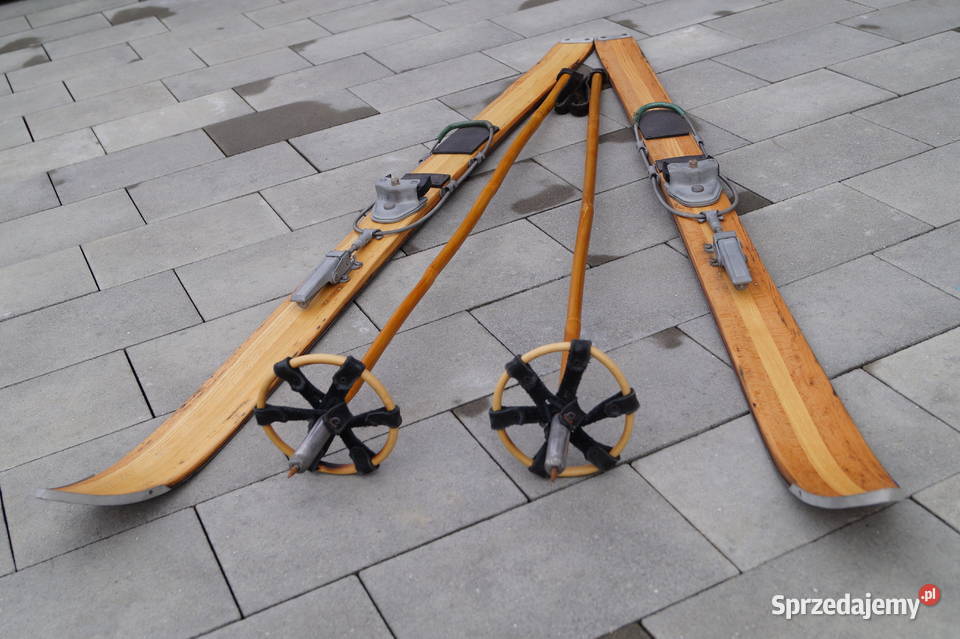 Stare narty drewniane 130 kijki w komplecie Pruchnik sprzedam