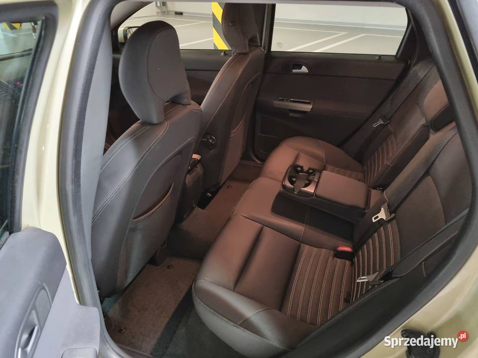 Volvo V50 20D 2007r 4/5 Ząbki