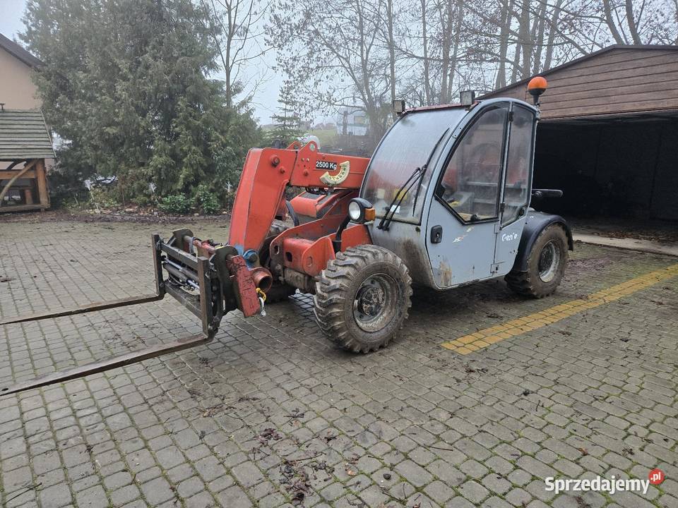 Terrex GTX2506 Ładowarka Teleskopowa Szołtany