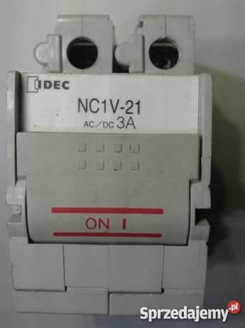 IDEC NC1V21 Circuit Protector 3A15A