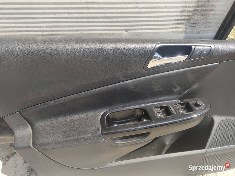 Boczki drzwi Passat b6 sedan komplet Jarocin