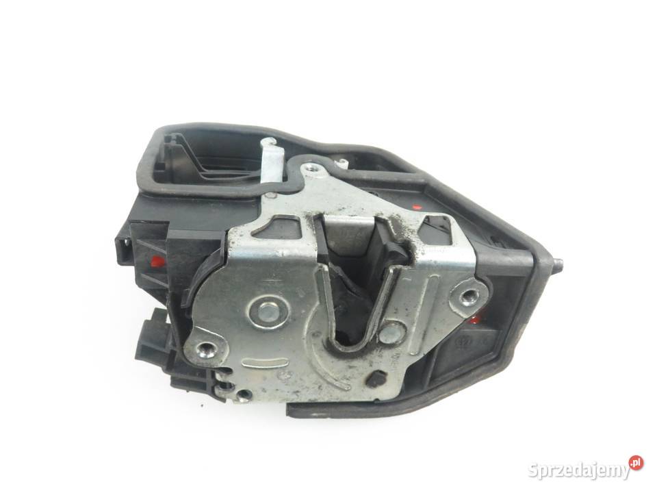 ZAMEK PRAWY PRZEDNI BMW X3 E83 7167068 7 PIN Karoseria