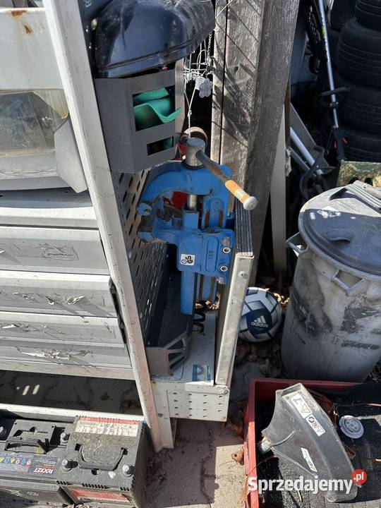 Regał do busa z Imadłem łódzkie Wieluń