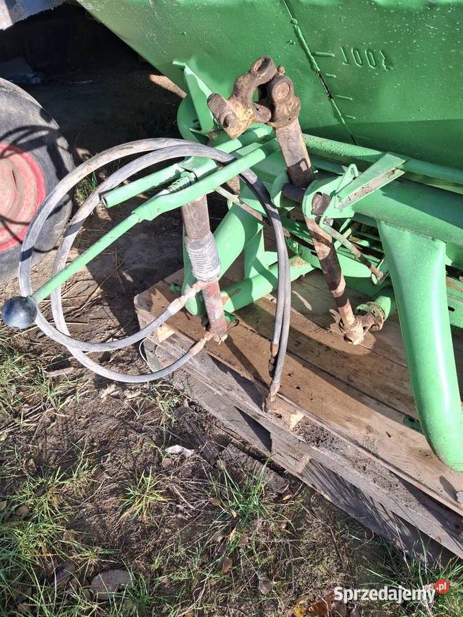 Rozsiewacz amazone 1200litrow Sędziszów Małopolski
