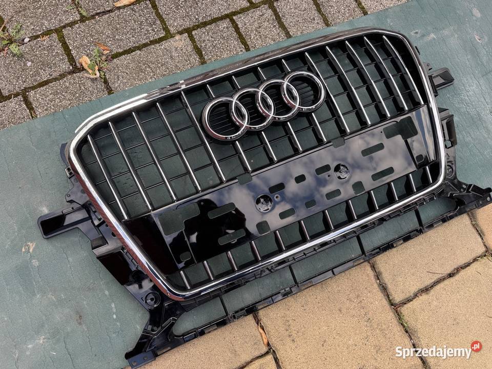 Grill q5 8R lift atrapa gril 8R0853651 Dąbrowa Tarnowska sprzedam