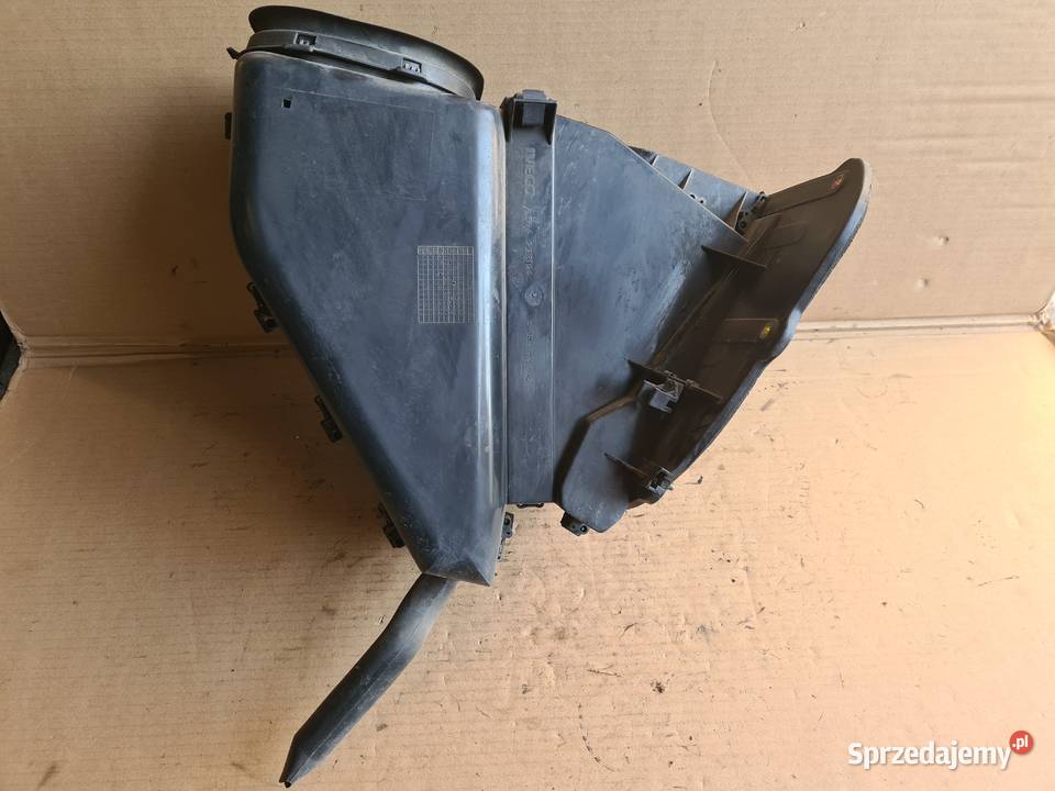 IVECO DAILY 3 9906 obudowa filtra kabinowego dostawcze Legnica sprzedam