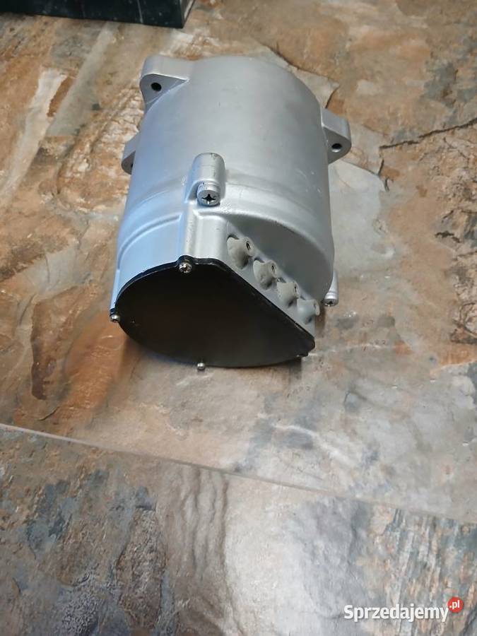 Silnik bldc AMK 6143 72v 33kw