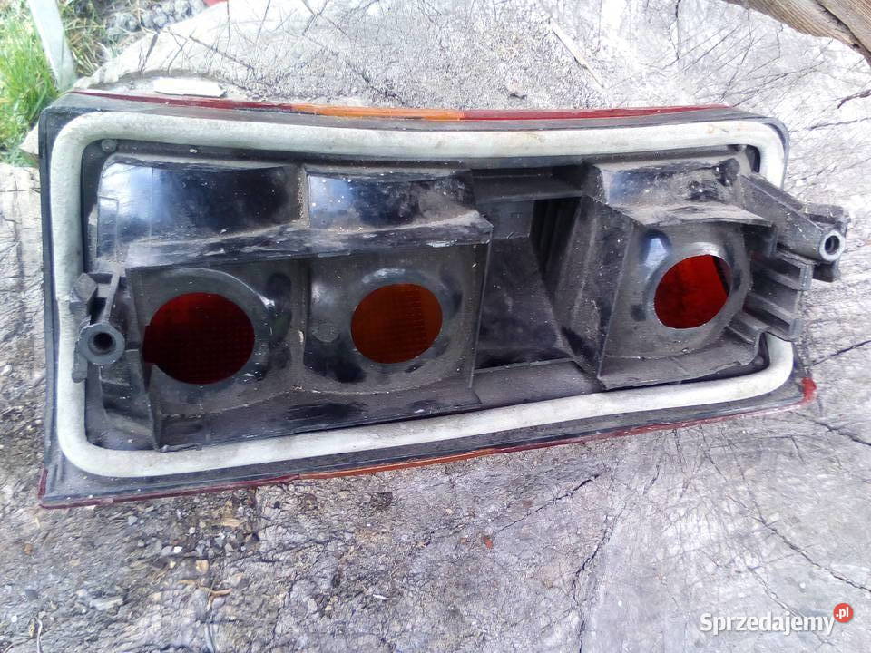 Jakaś lampa lewy tył Lewe Chełm