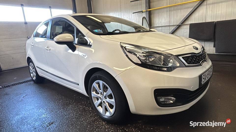 Kia Rio 2014r 12 sedan benzyna Katowice