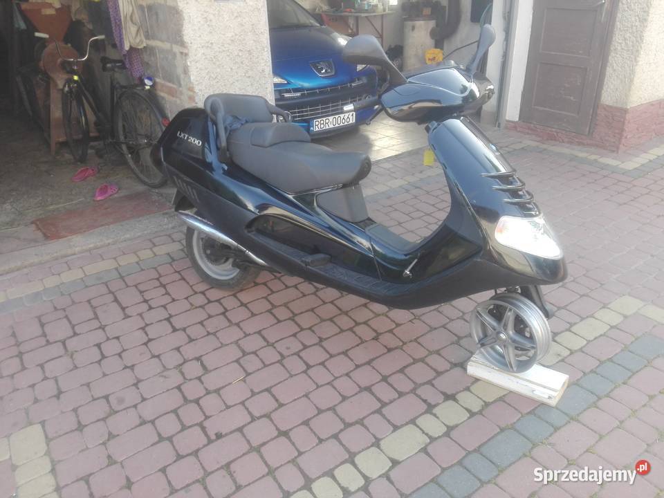 Skuter Piaggio Hexagon lxt 200 części Haczów
