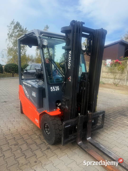 wózek widłowy elektryczny TOYOTA 8FBMT25 Triplex elektryczny Działoszyn